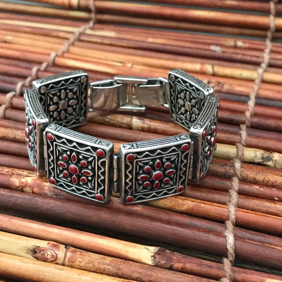 Brighton Carnival Bracelet With Red Accents - Picture 4 of 8